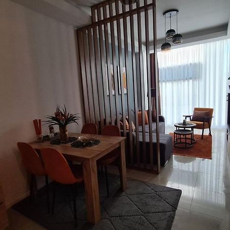 Apartman Orange ブゴイノ エクステリア 写真