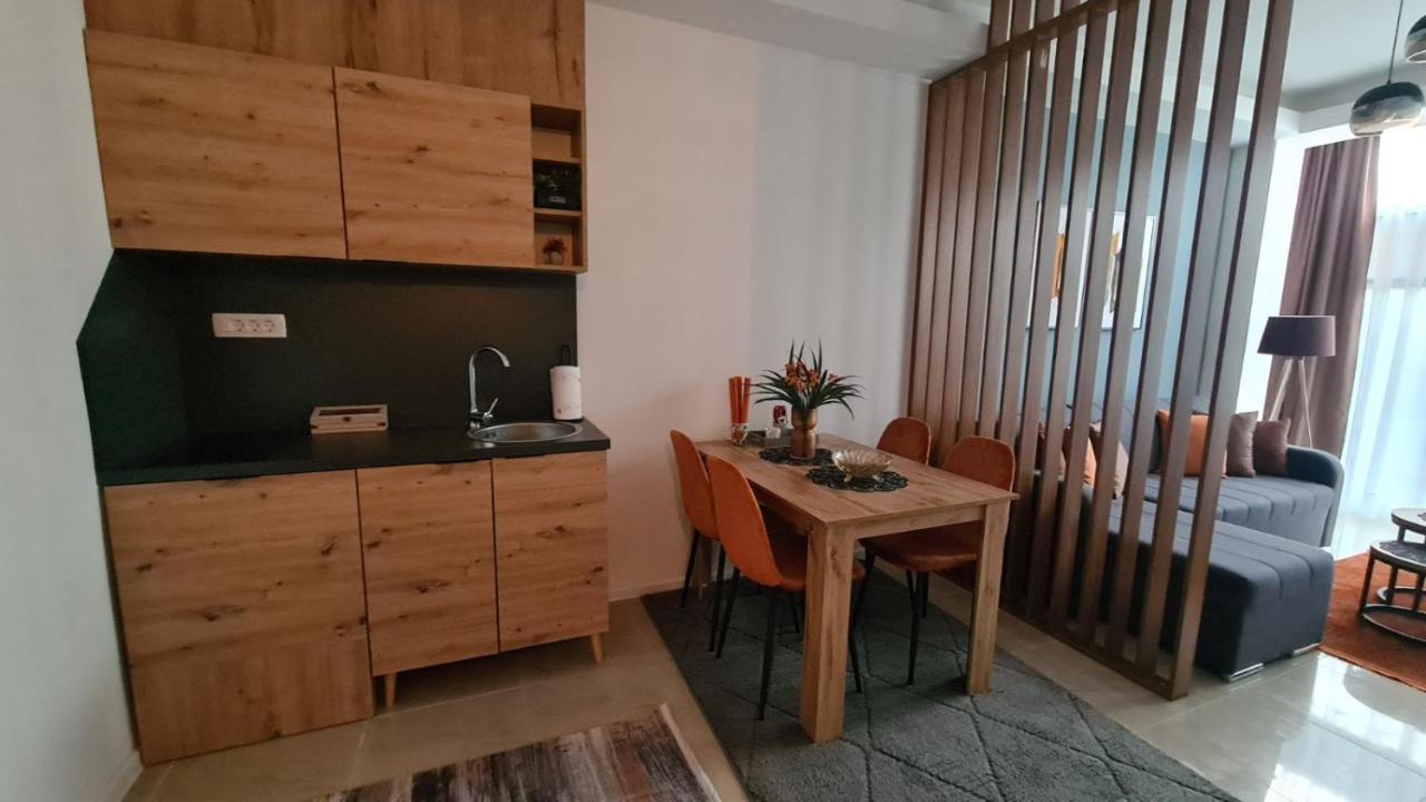 Apartman Orange ブゴイノ エクステリア 写真