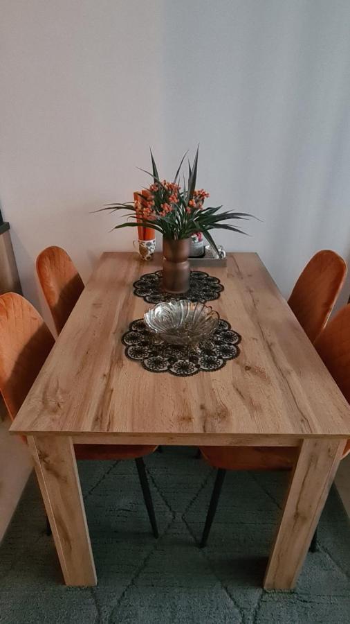Apartman Orange ブゴイノ エクステリア 写真